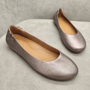 Dansko Flats 9 Pewter Metallic Leather Mollie Ballerinas Classic Comfy New $140
